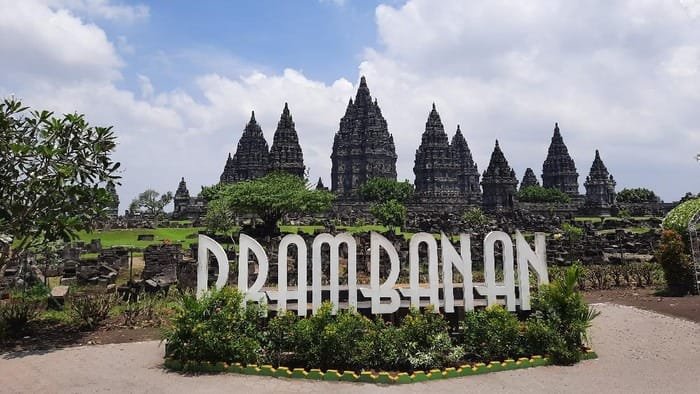 Tempat wisata terpopuler di Jawa Tengah Candi Prambanan