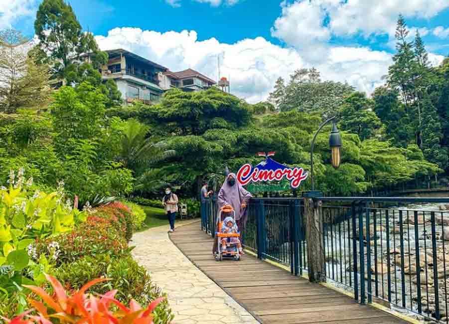 Cimory Riverside Puncak Bogor