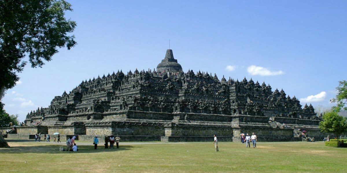 Tempat Wisata di Jogja Terbaik - Candi Borobudur