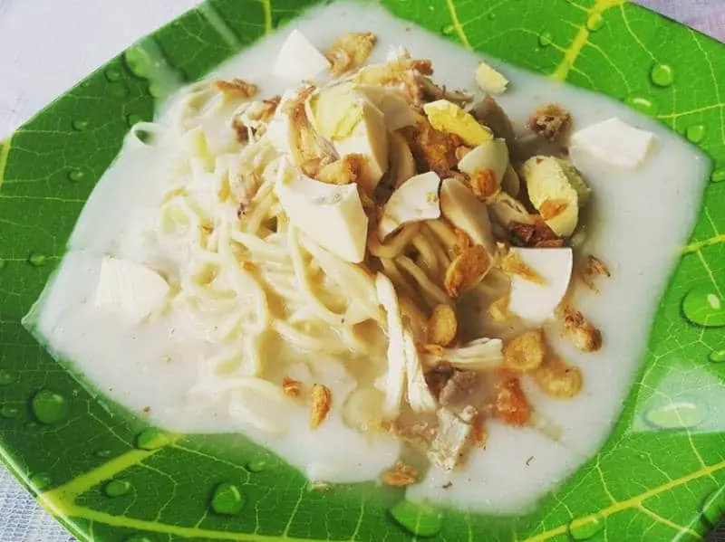 8 Makanan Khas Cirebon yang Wajib Dicoba 9 mie koclok